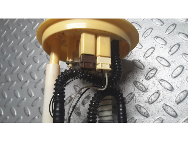 Насос топлива (в топливном баке)