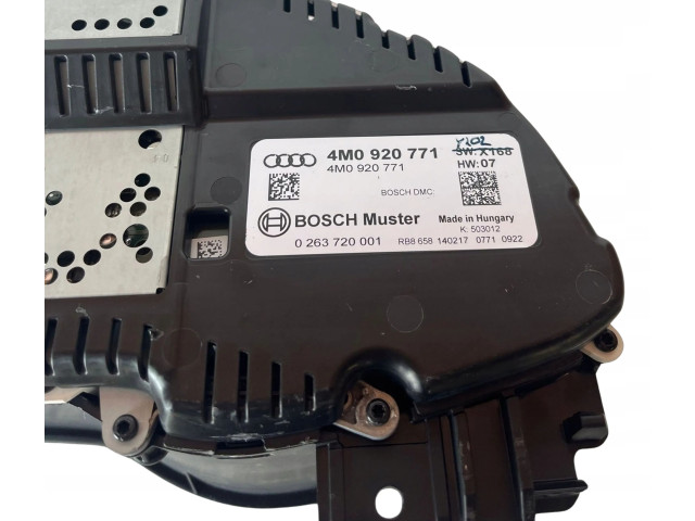 Přístrojová deska Audi Q7 4M 2015 4M0920771