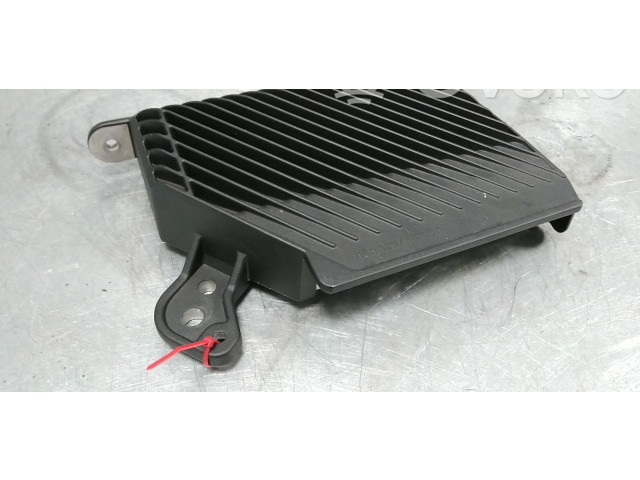 Звукоусилитель 32359256, 36013039 Volvo XC40