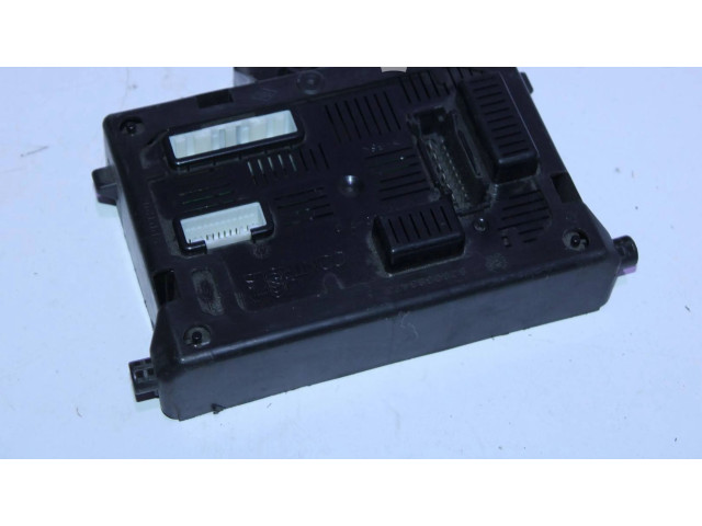 Блок комфорта 8200652284, 00830160 Renault Clio III