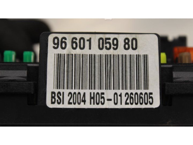 Блок предохранителей 9660105980 Citroen C4 I