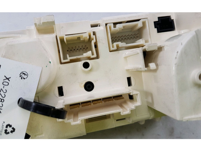 Блок управления климат-контролем 1699001000, X0-2282K Mercedes-Benz A W169