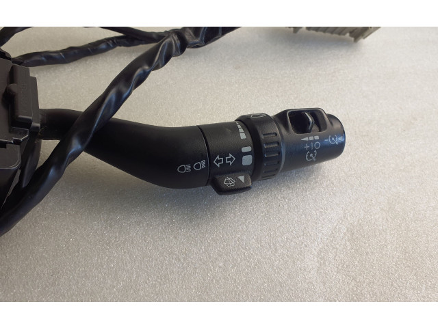 Ручка стеклоочистителей 17C992, 15906128 Hummer H3