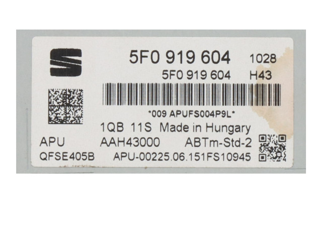 Дисплей    5F0919604   Seat Ibiza IV (6J,6P)