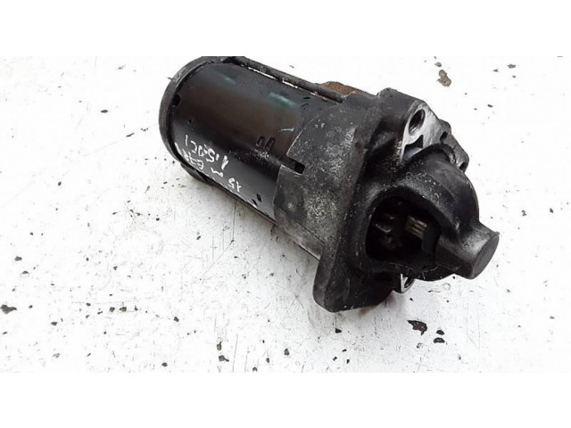 Стартер  233007689R   Renault Captur