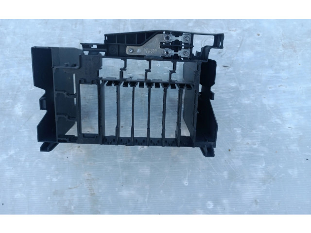 Pojistková skříňka 4H0907348C Audi A8 S8 D4 4H 2010