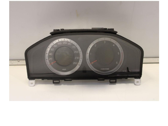 Панель приборов 31270367AA, 0214288 Volvo V70