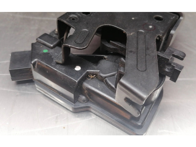 Замок багажника 061218    Honda Accord 2003 - 2007 года