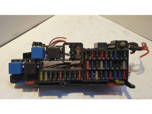 Блок предохранителей 1685450240 Mercedes-Benz A W168