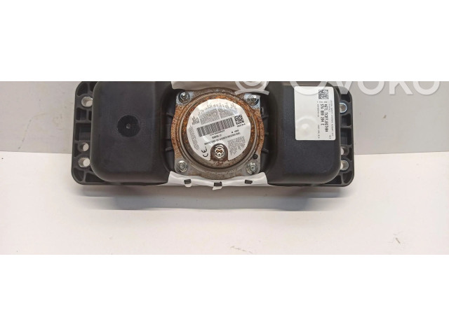 Подушка безопасности пассажира 57A880204E Skoda Karoq