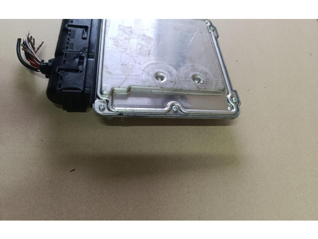 Řídící jednotka 070906016AJ Volkswagen Multivan T5 2009