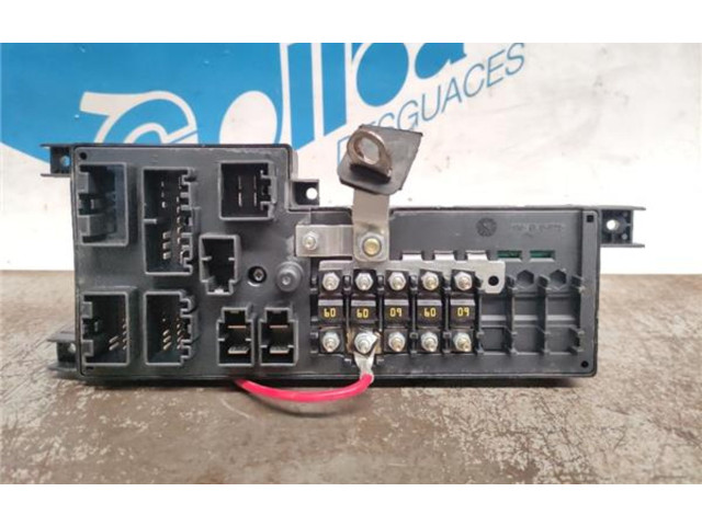 Блок предохранителей 518787205, 518787205 Volvo S60