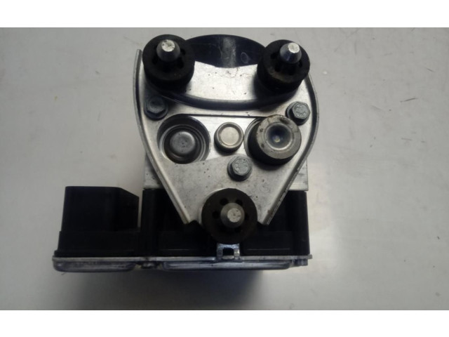 Jednotka ABS 7P0614517P Volkswagen Touareg II 2014