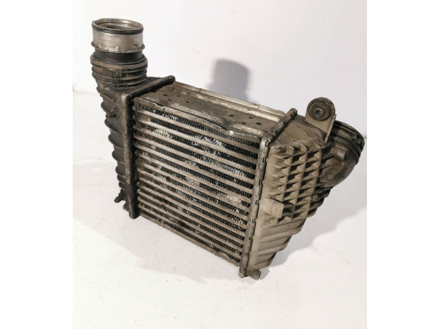 Интеркулер  1J0145803E, 862497V   Audi A3 S3 8L 