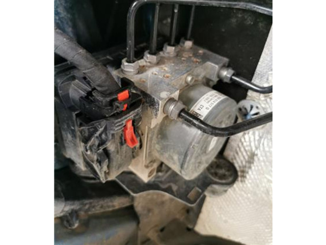 Блок АБС 5Q0614517Q Skoda Octavia Mk3 (5E) 2013 - 2019 года