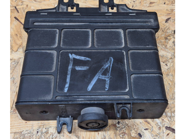 Блок управления коробкой передач 01M927733FA, 5DG00792107 Audi A3 S3 8L