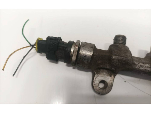 Топливная рампа 0445214181   KIA Ceed  