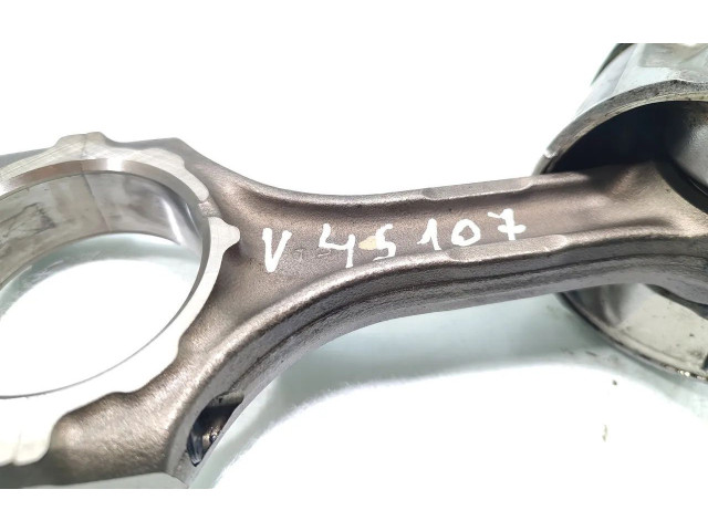 Píst    Toyota RAV 4 (XA30)    2AD-FTV 