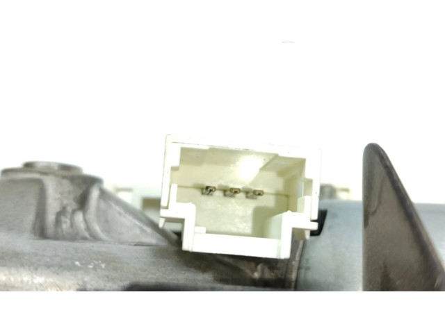 Моторчик заднего дворника 9683382380    Citroen C1