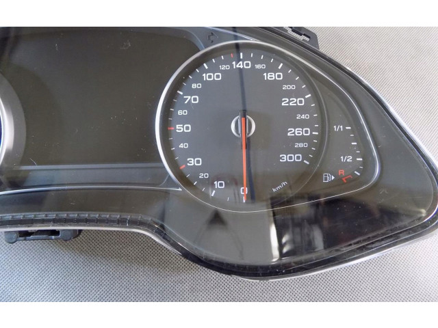 Přístrojová deska  Audi Q7 4M 2016 4M0920780  