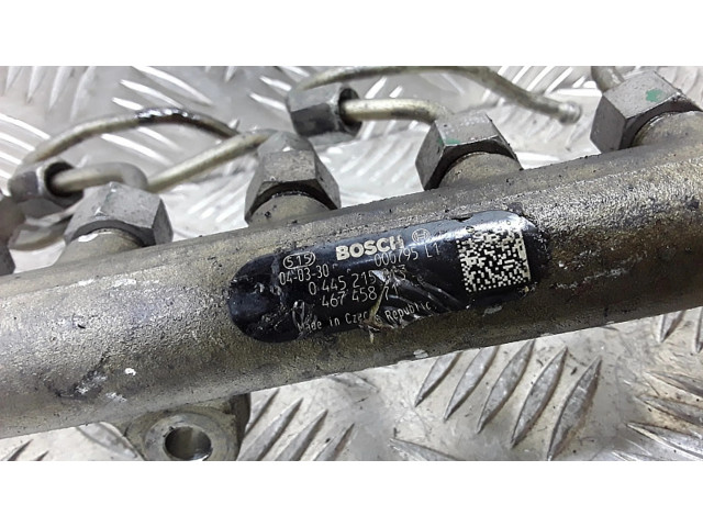 Топливная рампа Alfa Romeo 166