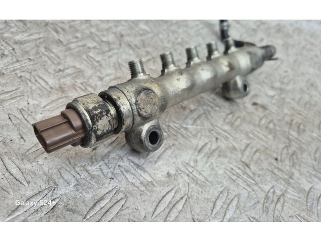 Топливная рампа Subaru Forester SH