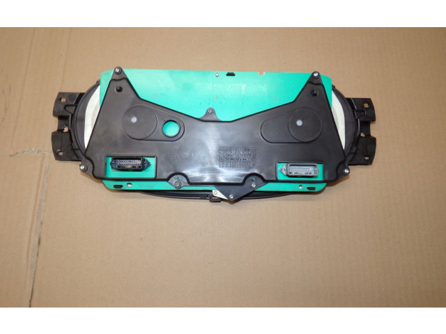 Панель приборов    Dacia Logan I       