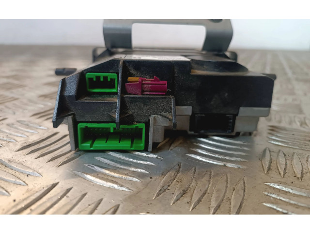 Блок управления 30775509, 2204355B   Volvo XC90