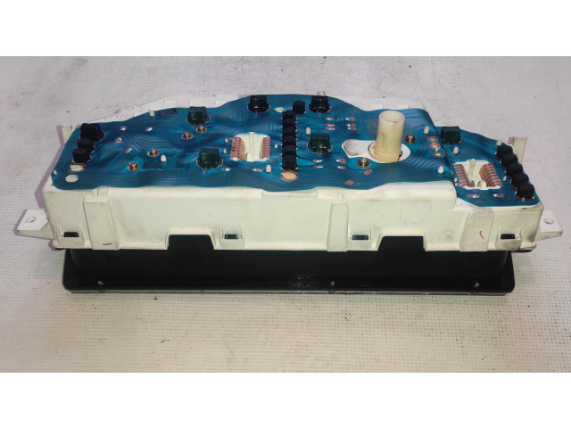 Přístrojová deska Toyota Hiace (H50, H60, H70) 1985 769807423, 769807172