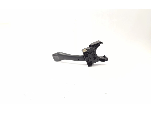 Ручка стеклоочистителей Audi A3 S3 8L