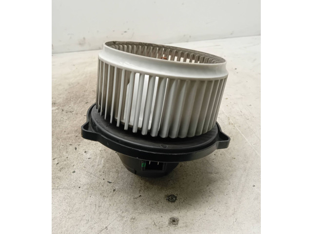 Вентилятор печки       Opel Antara