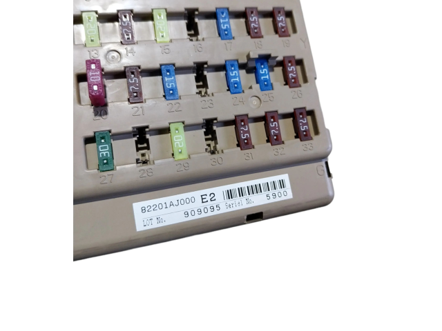 Pojistková skříňka 82201AJ000E2 Subaru Legacy 2008