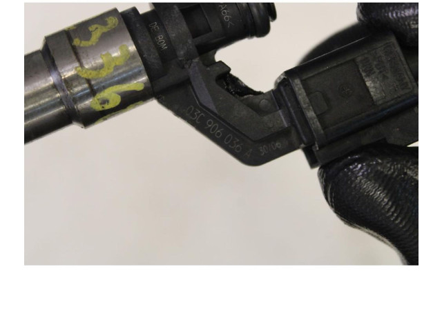 Vstřikovač 0280155731, 030906031E Audi A3 S3 8P pro benzínový motor 1.2 0910