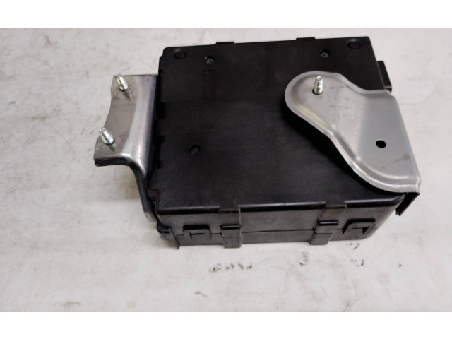 Блок управления 89680-33010   Lexus GS 300 350 430 450H