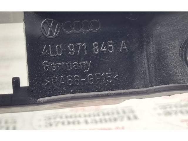 Pojistková skříňka 4L0971845A Audi Q7 4L 2008