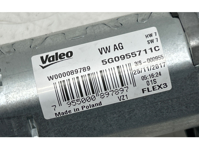 Моторчик заднего дворника 5G0955711C, W000089789    Volkswagen Touran III
