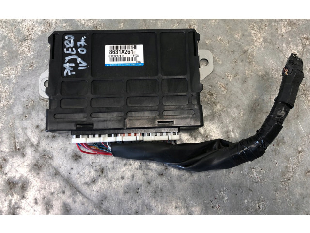 Блок управления коробкой передач 8631A261 Mitsubishi Pajero