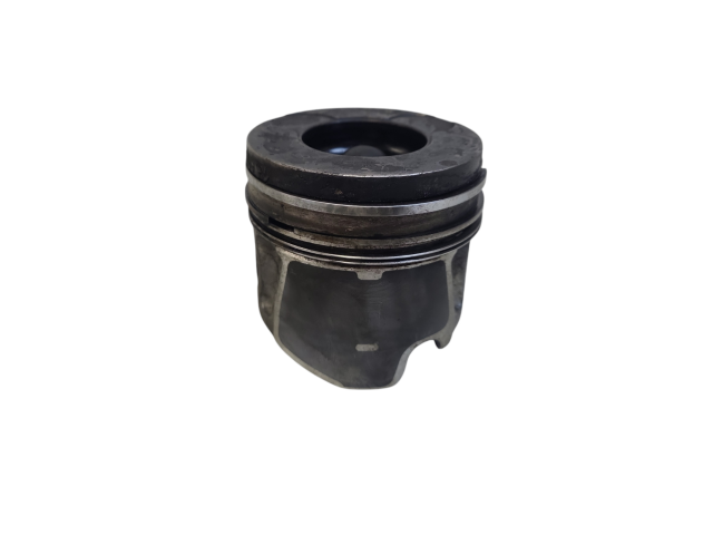  Поршень    Volvo V70  