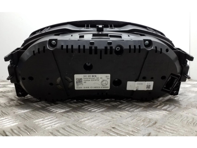 Панель приборов 3V0920941A Skoda Superb B8 (3V)