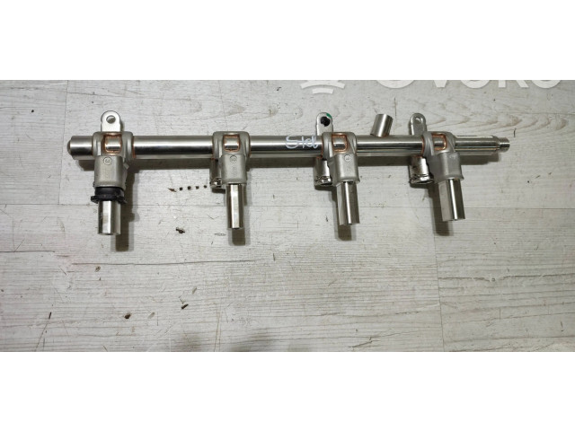 Vstřikovací lišta 04893628AC, 50052930 Alfa Romeo Stelvio pro benzínový motor 2.0