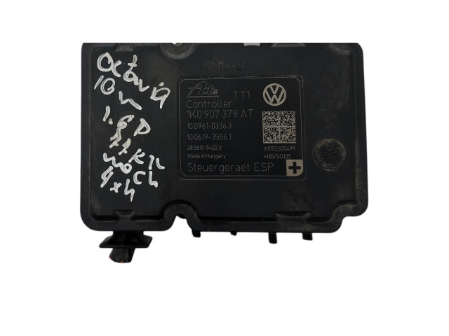 Блок АБС 1K0614517CB, 1K0907379AT Skoda Octavia Mk2 (1Z) 2004 - 2013 года