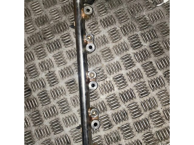 Топливная рампа BB5E9F797CA Jaguar F-Pace 2.0