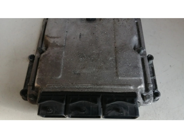 Řídící jednotka 7700115492, 8200232317 Renault Espace III 2001