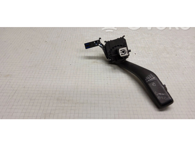 Ручка стеклоочистителей 1K0953519H, 01203514   Volkswagen Caddy