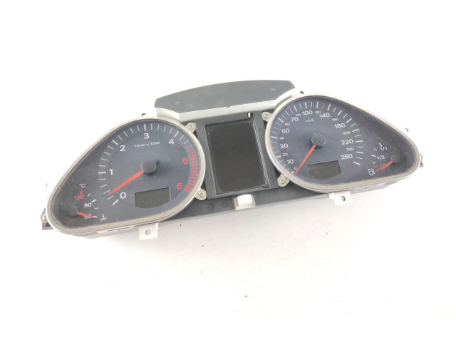 Přístrojová deska Audi Q7 4L 2010 4L0920900B, 4F0910900C