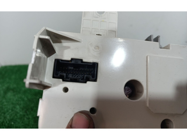 Модуль блока управления кондиционером K1900CD98A03, K1900CD98A03 Mazda 5