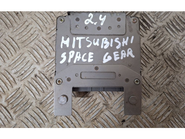 Блок управления MB921845, X2T31071 Mitsubishi Space Gear