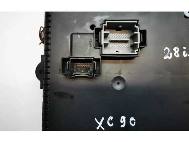 Блок предохранителей 30728512, 30728273 Volvo XC90