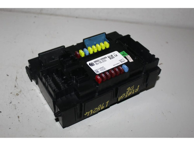 Блок предохранителей    Jeep Renegade    