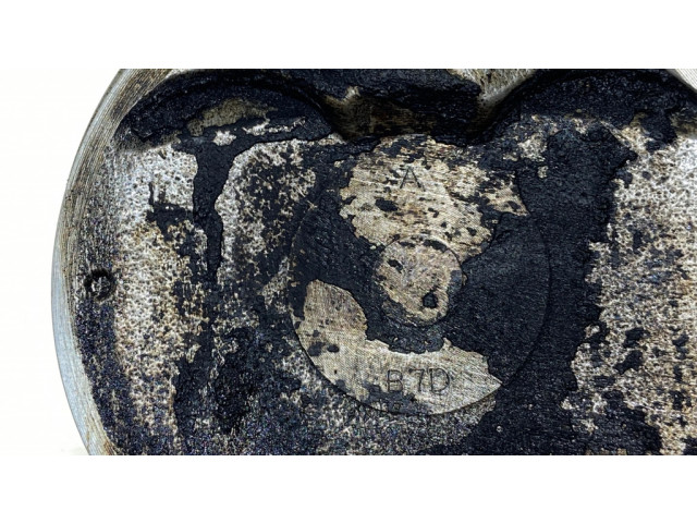 Поршень 12018AB250 Subaru Outback для бензинового двигателя 2.5